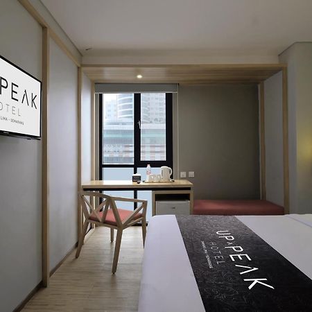 Up-Peak Hotel Simpang Lima Semarang Formerly Ha-Ka Simpanglima Hotel Семаранг Екстериор снимка