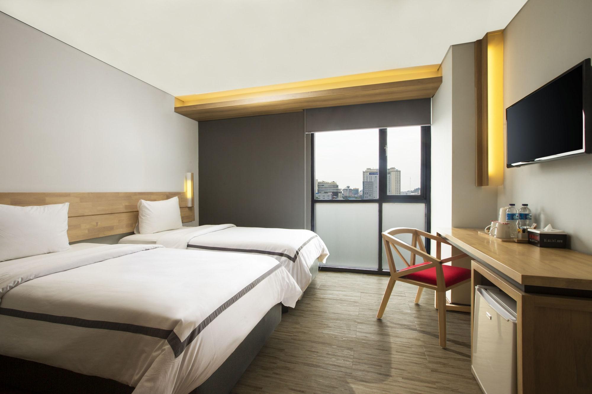 Up-Peak Hotel Simpang Lima Semarang Formerly Ha-Ka Simpanglima Hotel Семаранг Екстериор снимка