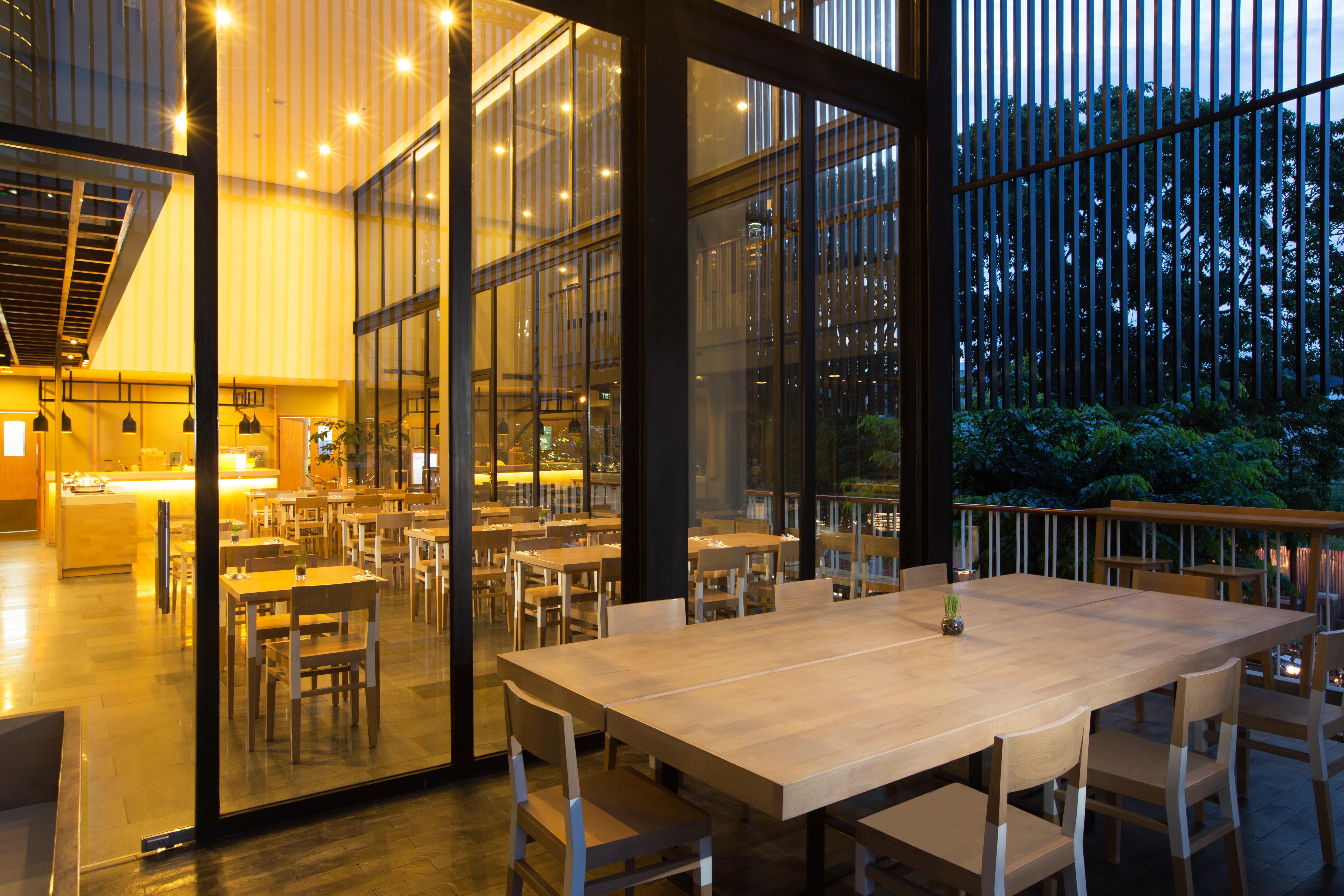 Up-Peak Hotel Simpang Lima Semarang Formerly Ha-Ka Simpanglima Hotel Семаранг Екстериор снимка
